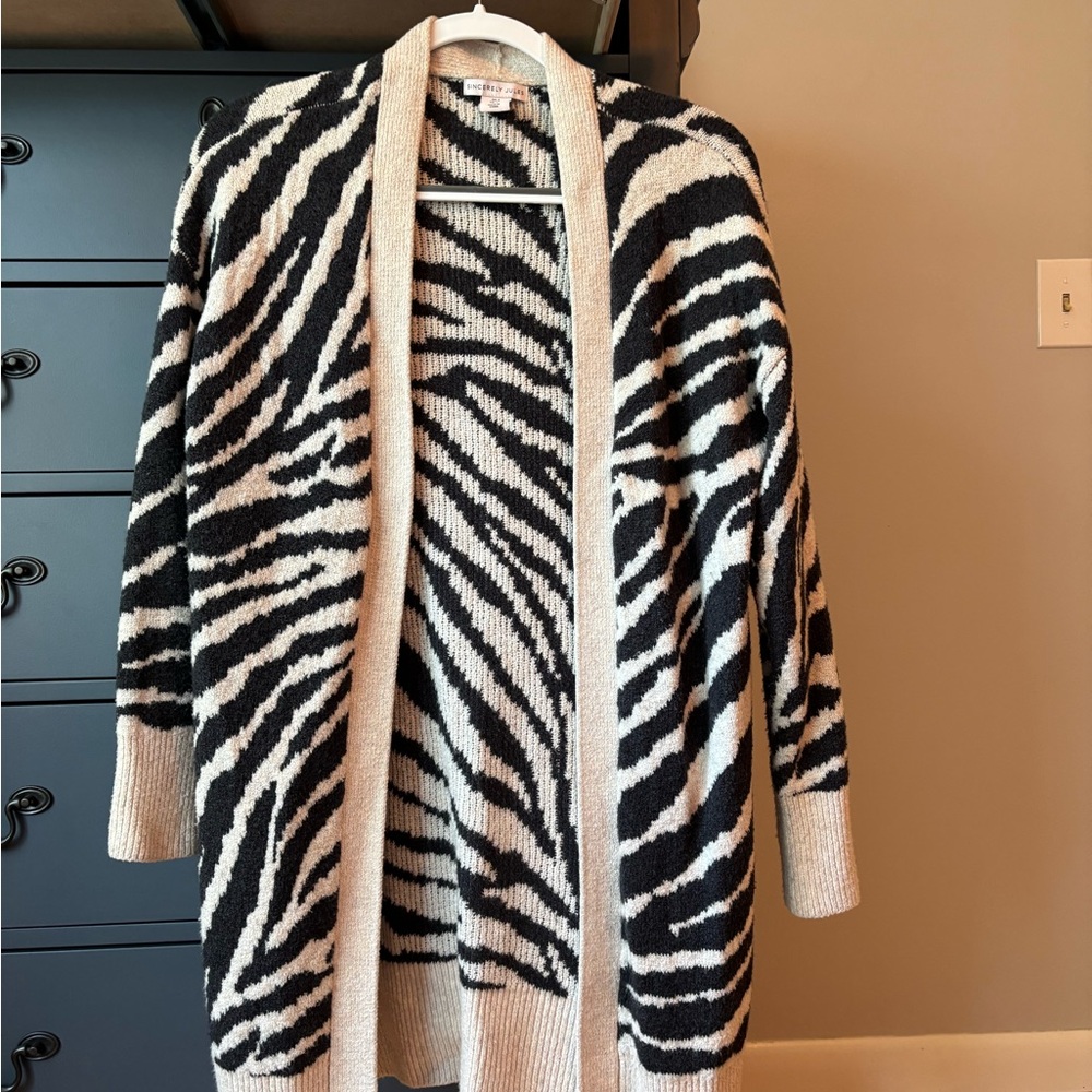 Long cardigan
